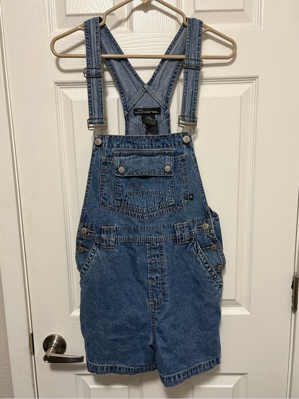 *No Boundaries Juniors 90’s Medium Stone Wash Small(3/5) Denim Short Overalls#IR
